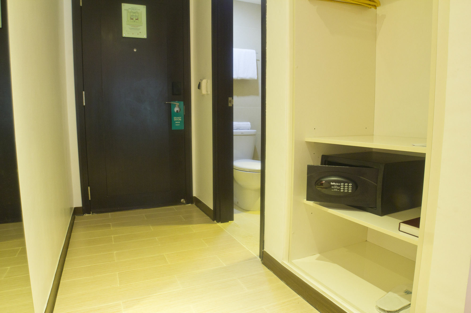 Holiday Inn Express Manila Newport City, An Ihg Hotel Paranaque City Екстериор снимка